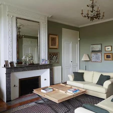 Holiday home Chateau Champcenetz *